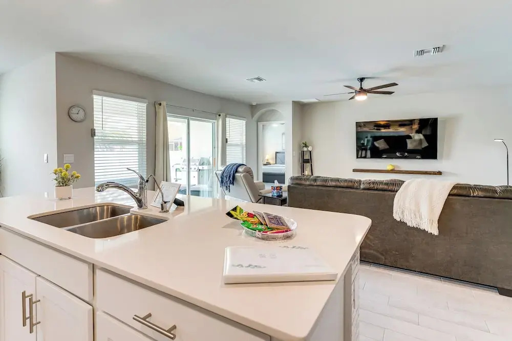Pickleball Court, Saltwater Pool: Cape Coral Home!