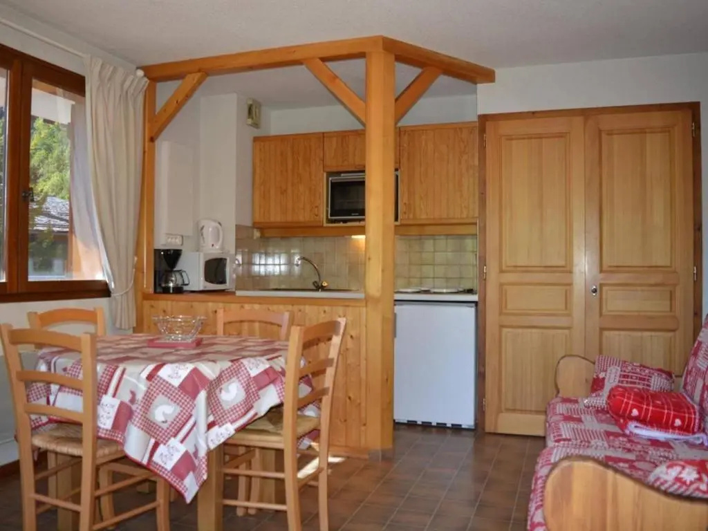 Appartement Le Grand-Bornand, 1 pièce, 5 personnes - FR-1-241-121