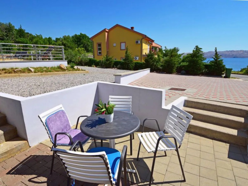 Apartment Sani Karlobag 17049