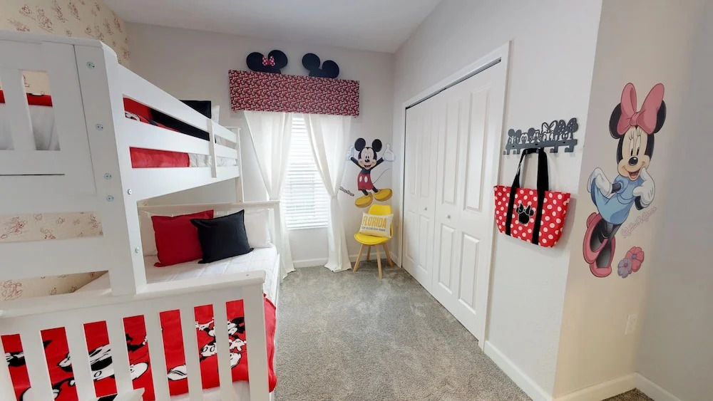 Storey Lake Resort Lbl813