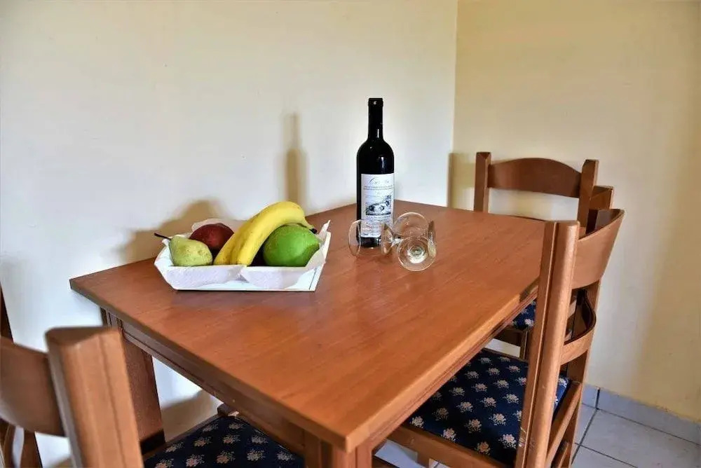 Elpida Hotel