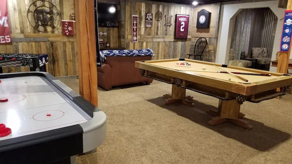 Drunk Duck Lodge
