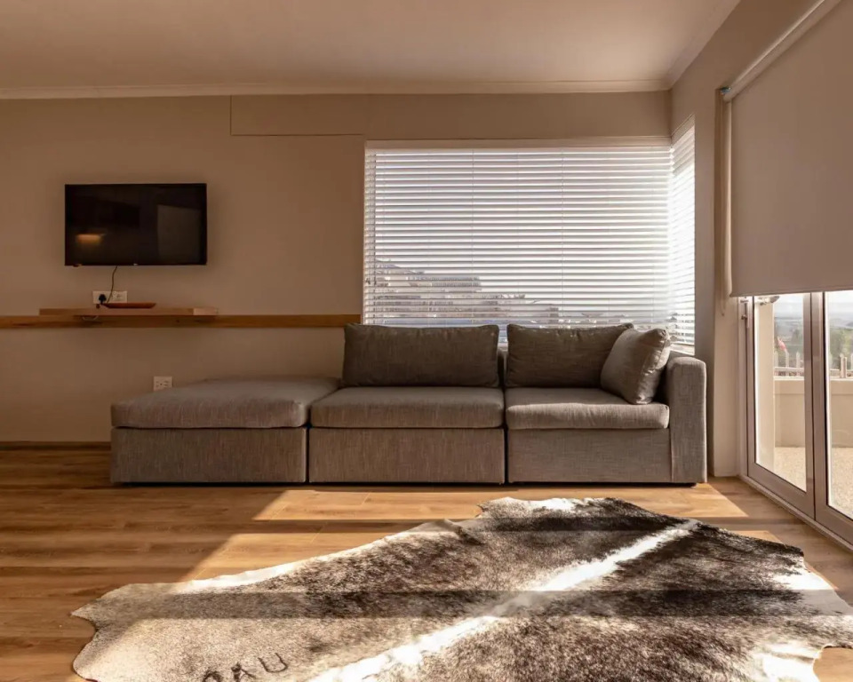Small Bay Beach Suites
