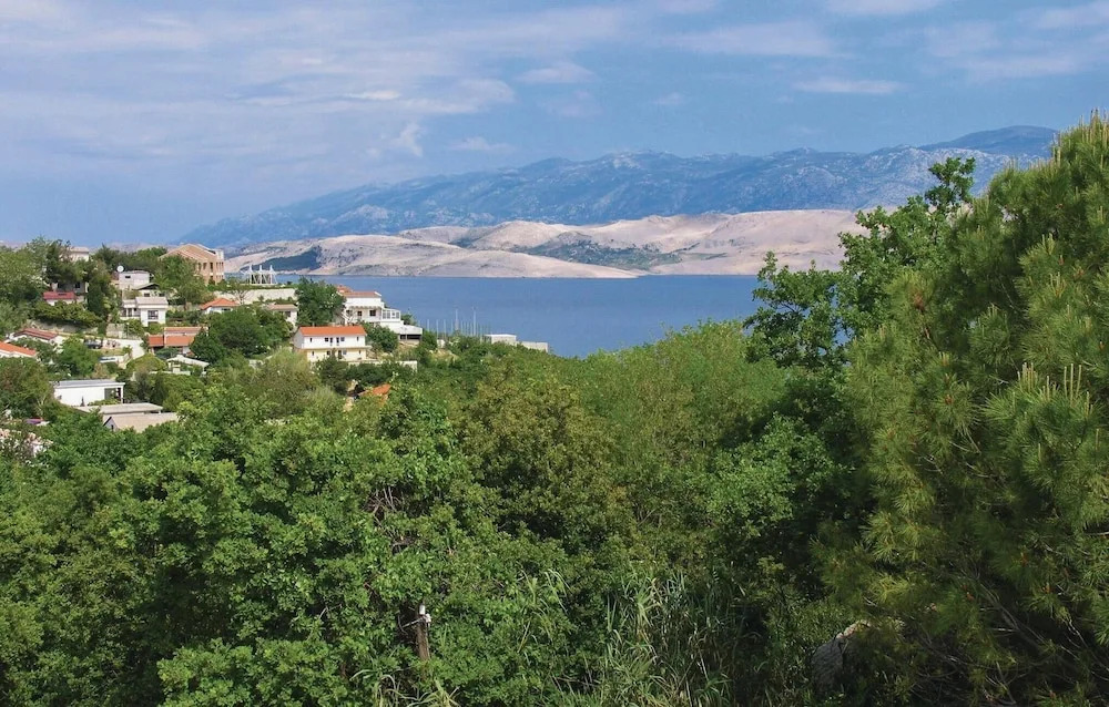 Amazing Home in Bosana With Wifi and 1 Bedrooms