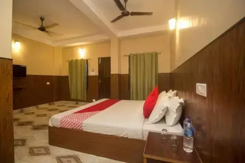 Sambhunath Guest House by OYO