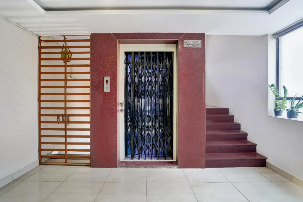 Vasishtha Grand by OYO Rooms