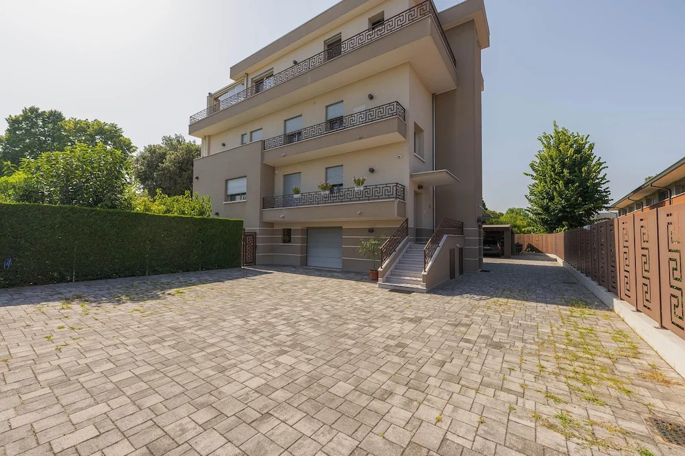 Venice New Luxury Penthouse with parking