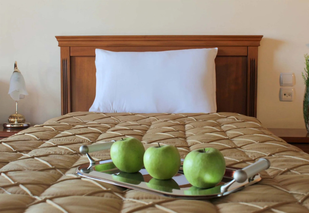 Famissi Eden Hotel