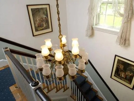 Annes White Columns Inn