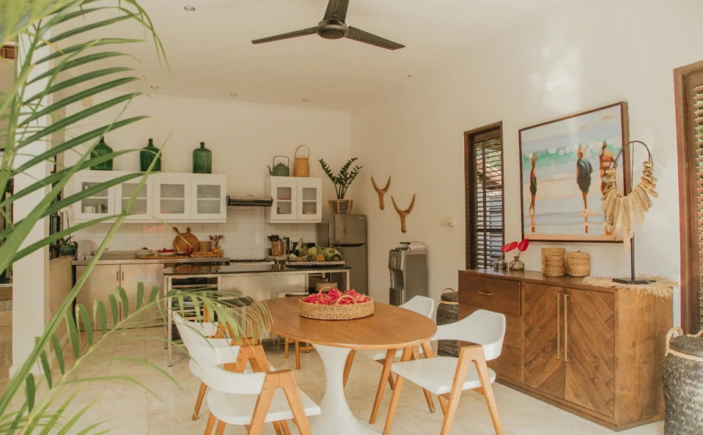 Villa Eight