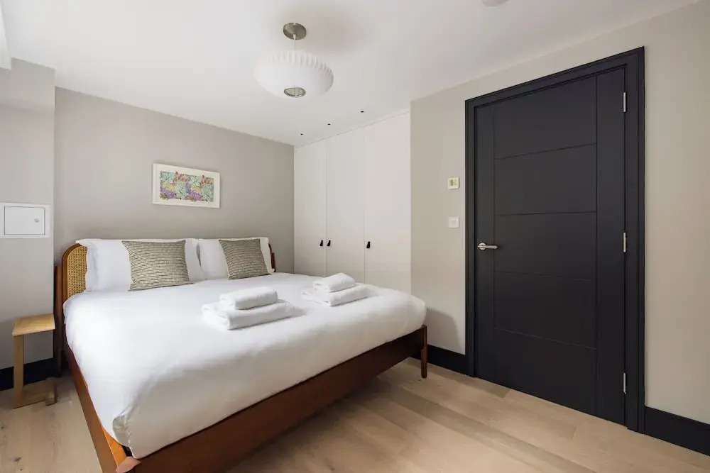 The Muse s Mansion - Covent Garden By Frankie Says