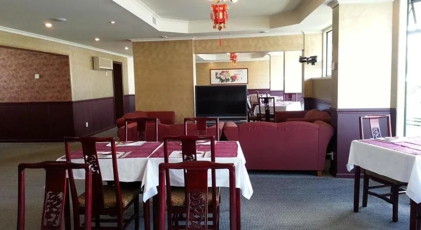 Riddiford Hotel