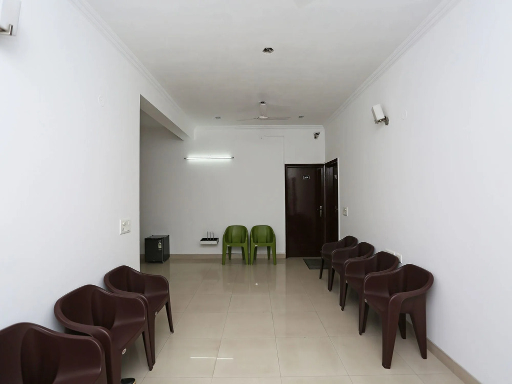OYO 16449 Signature Stay's