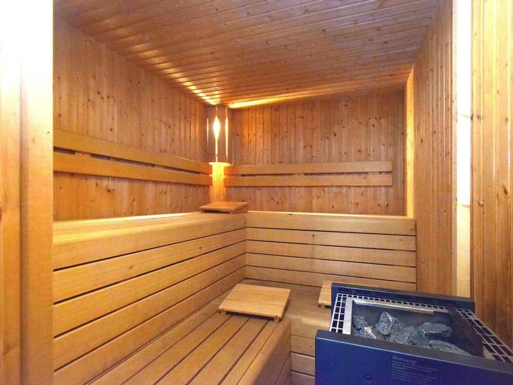 Unique Holiday Home with Pool near Park & Ski Area