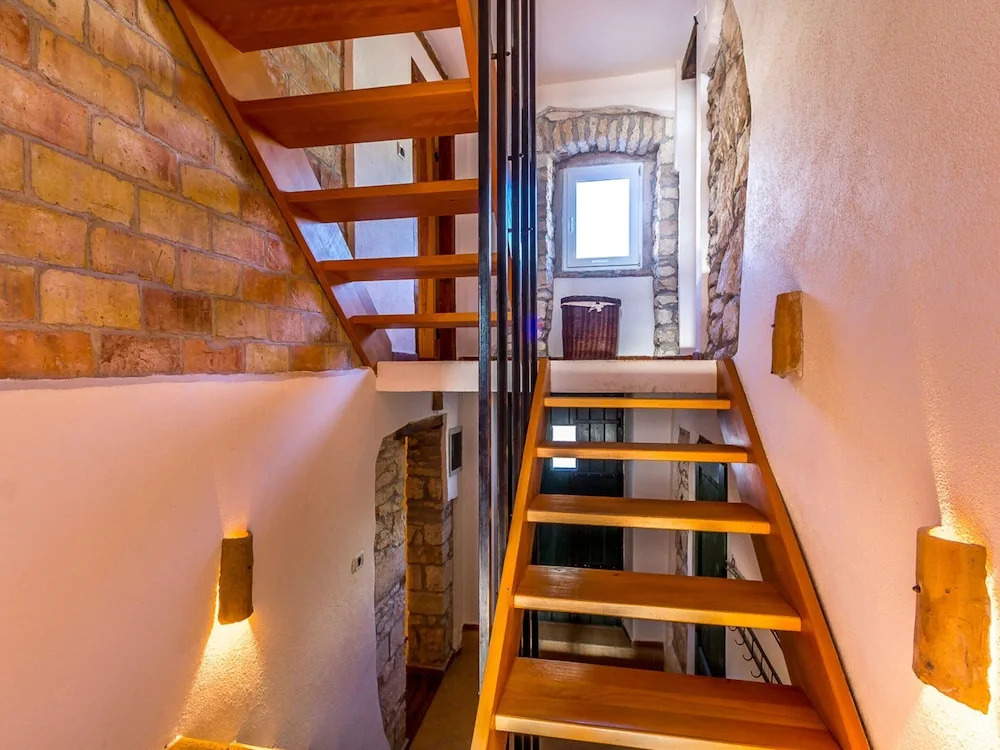 Rustic Holiday Home With Private Pool in the Center of Medulin Near the Beach