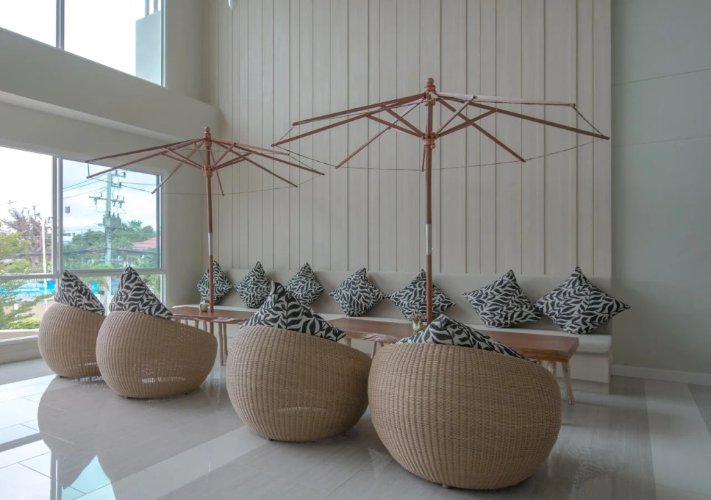 Prachuap Grand Hotel