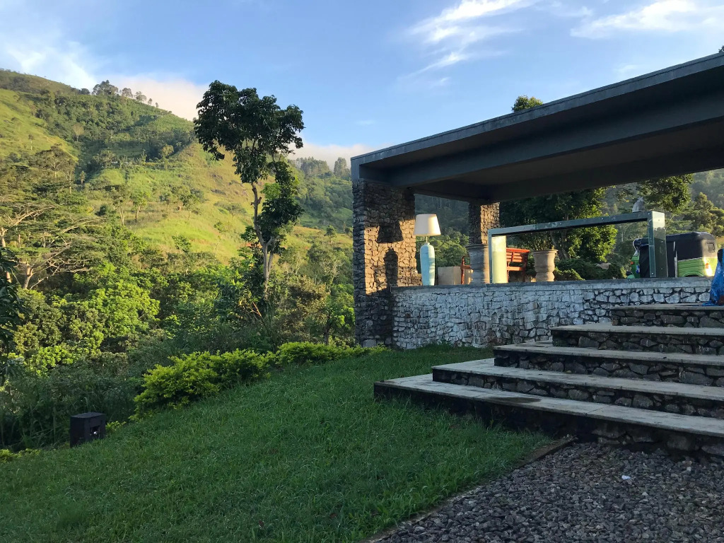 Romance Valley Haputale