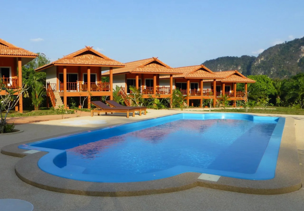 Khao Sok Jasmine Garden Resort - SHA Certified