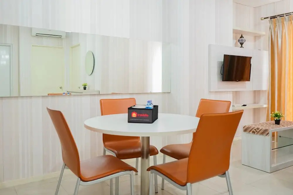 2BR Cosmo Terrace Apartment next to Thamrin City