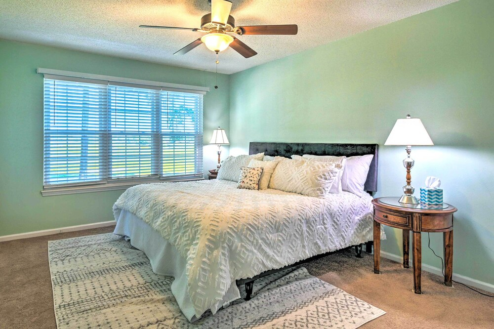 Pool, Patio & Golf Course Views: Myrtle Beach Gem