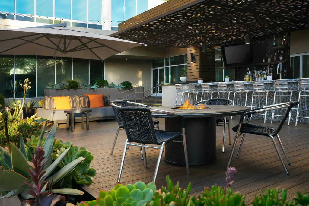 Warner Center Marriott Woodland Hills