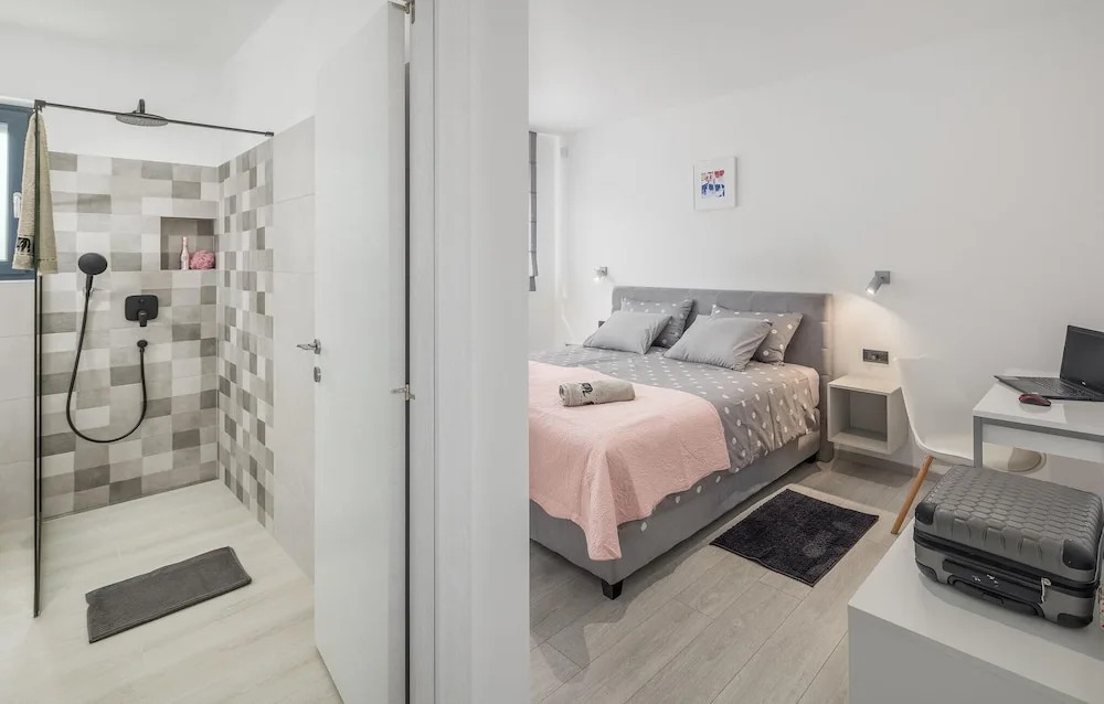 Beautiful Home In Rebici With Sauna
