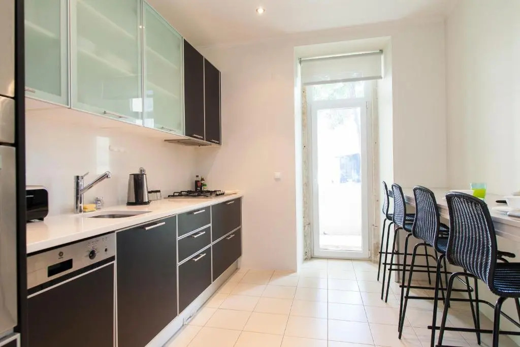 ALTIDO Stunning 3BR Apt with balcony, nearby Saldanha subway & IST