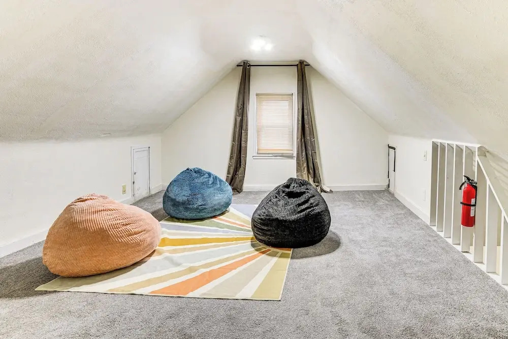 1 Mi to University: Spacious Home in Minneapolis!