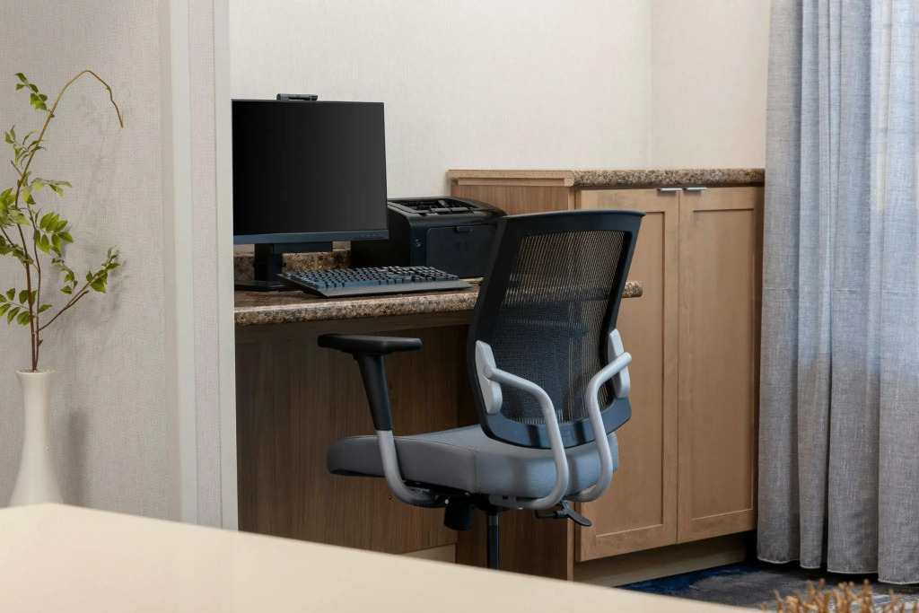 Fairfield Inn and Suites by Marriott Cincinnati Eastgate