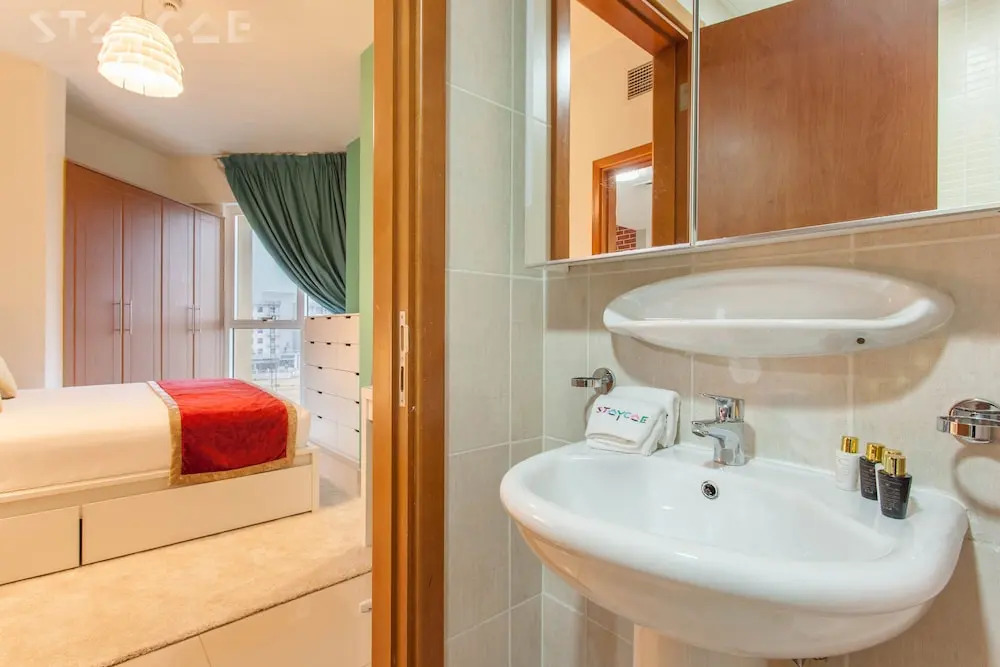 Staycae Lakeside