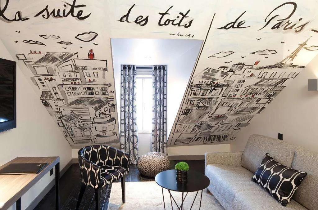 Le Grey Hotel