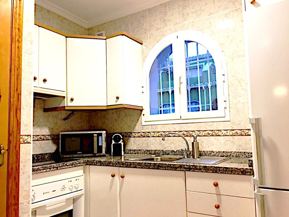 Nice Bungalow Close To The Sea And Services