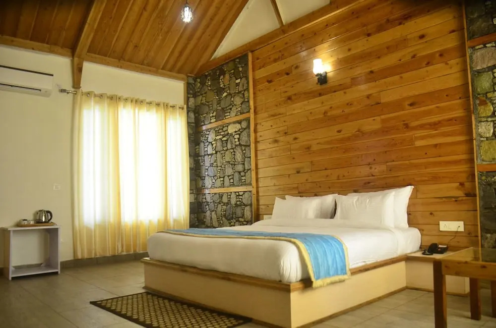 The Corbet Manral Resort & Spa