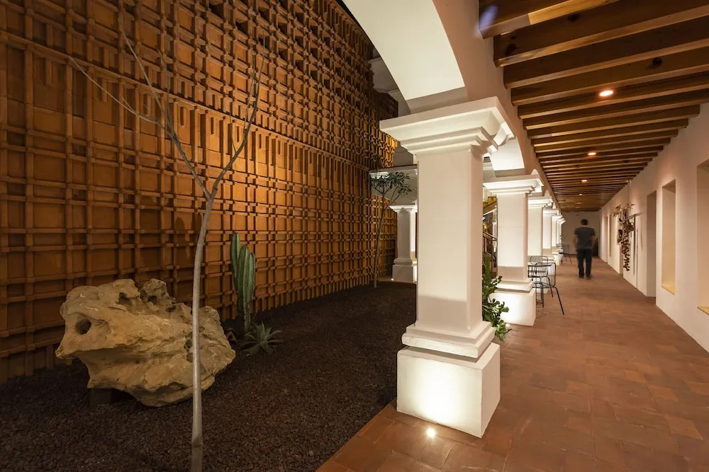 Hotel Ayook