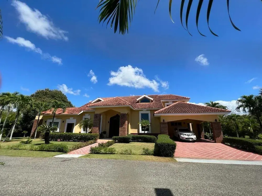 Villa Guavaberry