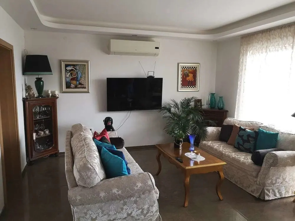 Greta Apartment