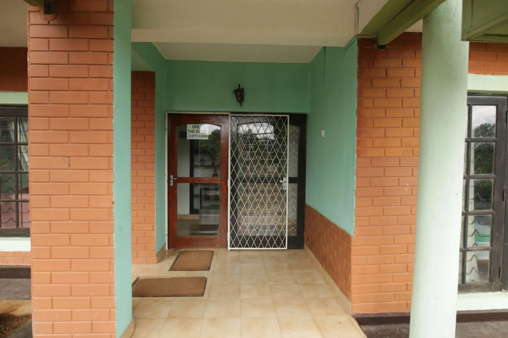 Araliya Holiday Bungalow