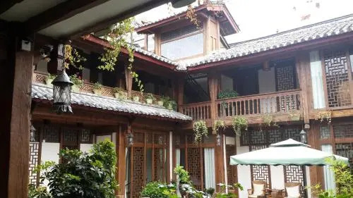 Lijiang Xianshe House
