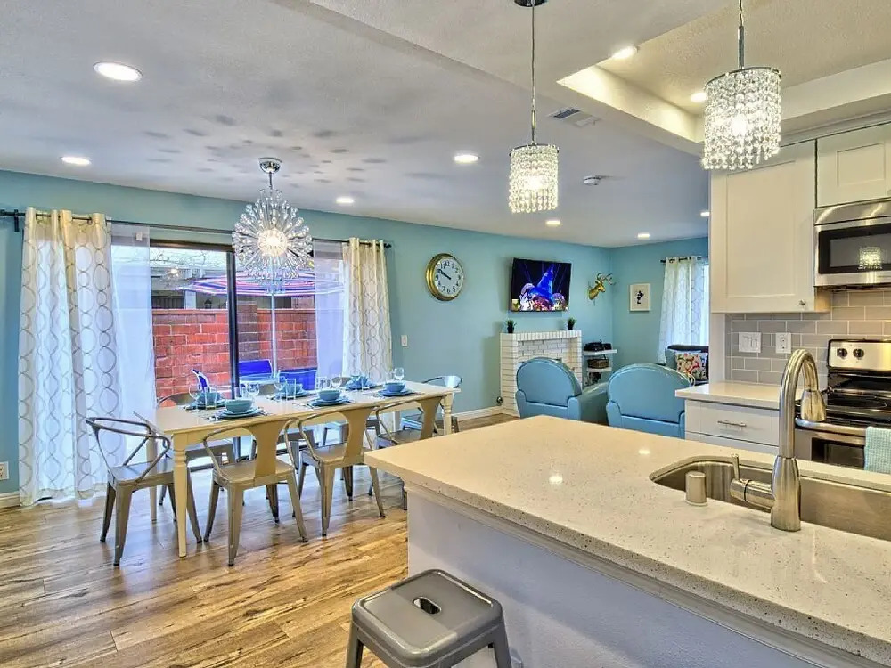 Suite Escapes 10 3 Br Condo