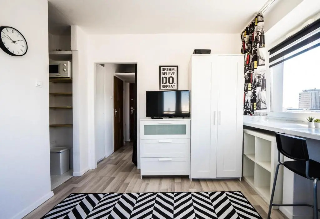 Elegant Apartment Panoramic