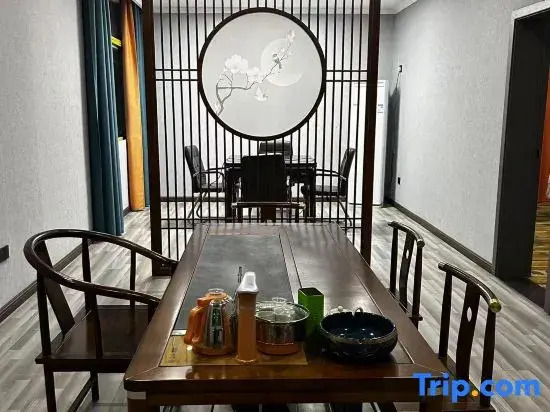 Suixian Hongshan Hotel