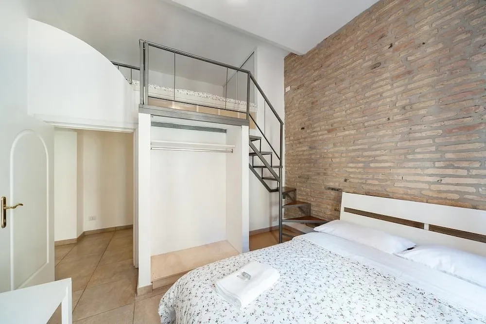 Sasa House