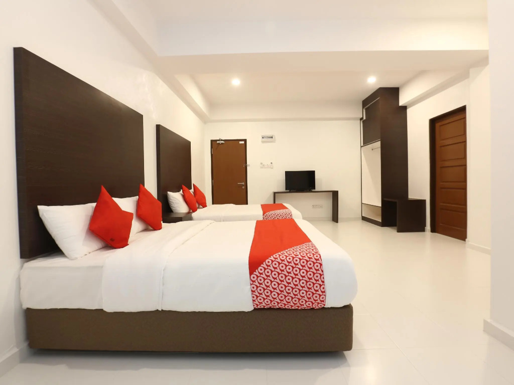 OYO 89888 Dz Residence Guest House