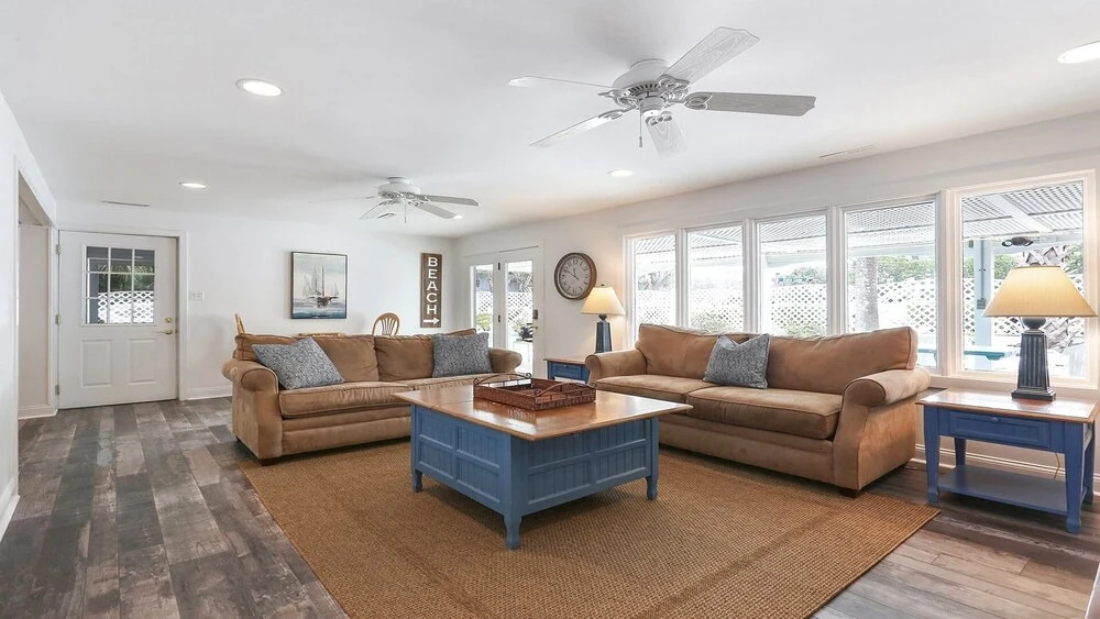 20 Jacana 6 Bedroom Home