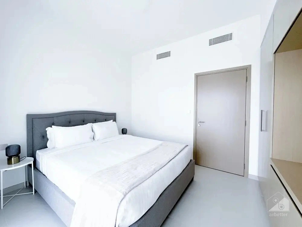 Luxury Burj Royale Modern Apt city view Balcony