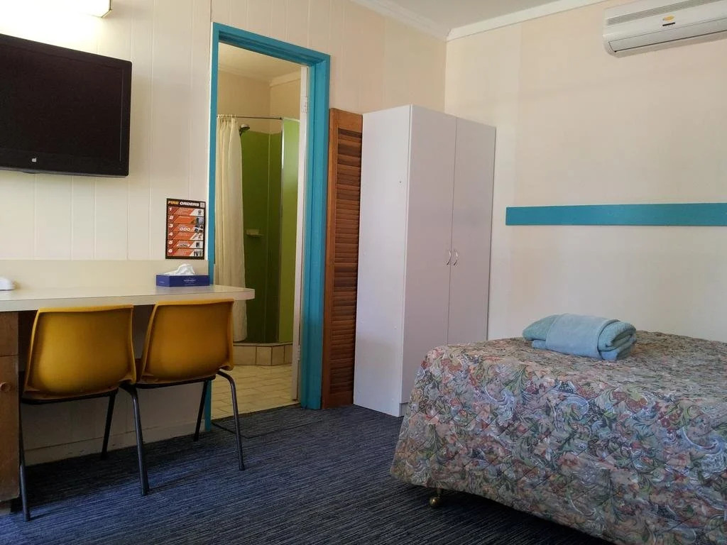 Charlton Motel