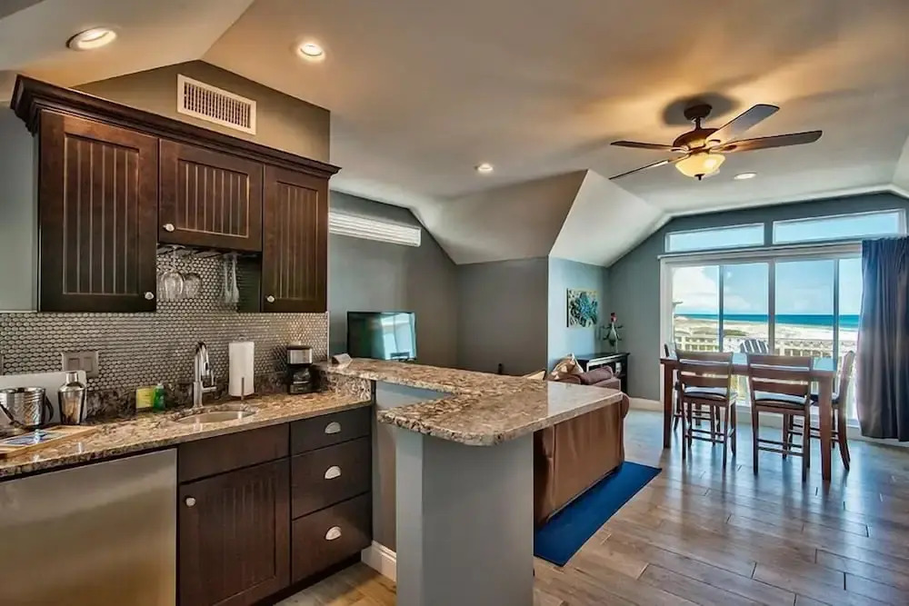 Slainte 6 Bedroom Holiday Home by Five Star Properties