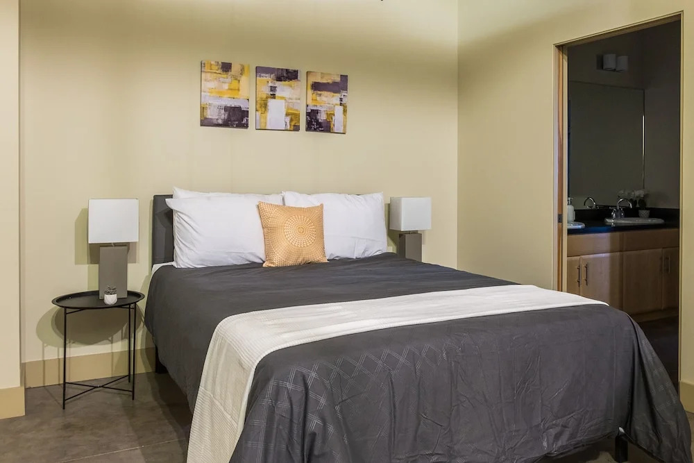 FRONTDESK 1209 Washington Ave Apts Downtown St Louis