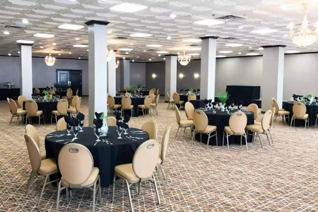 Crowne Plaza Hotel OKLAHOMA CITY