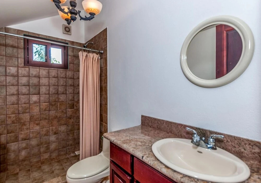 Casa Tigre - Large 7 bedroom Oceanfront Retreat Home